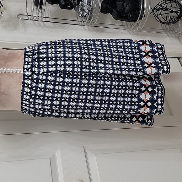 Max Studio, Size M, Geometric A-Line / Full Mini Skirt. Excellent Used Condition - Picture 2 of 9